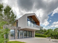 Gallery thumbnail