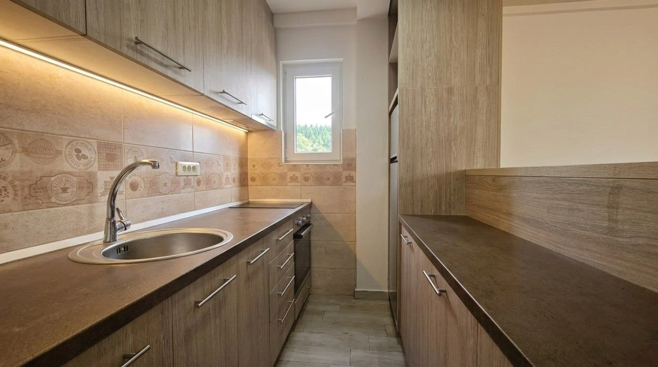 Charming 1-Bedroom Apartment with Sea View in Tivat