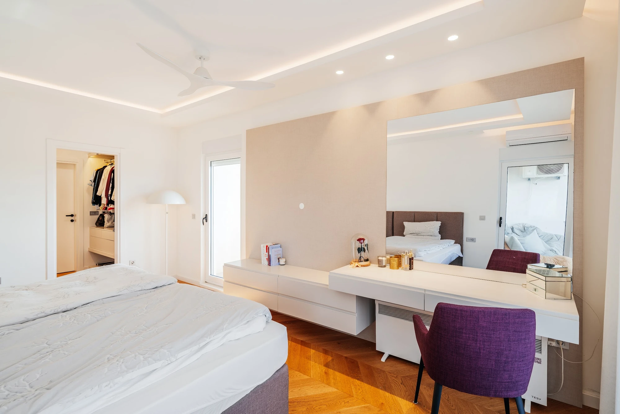 Spacious 2-bedroom apartment in the center of Tivat