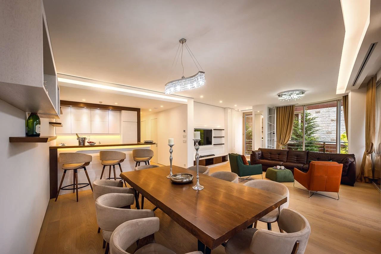 Luxury Apartment for Rent in Dukley Gardens, Budva