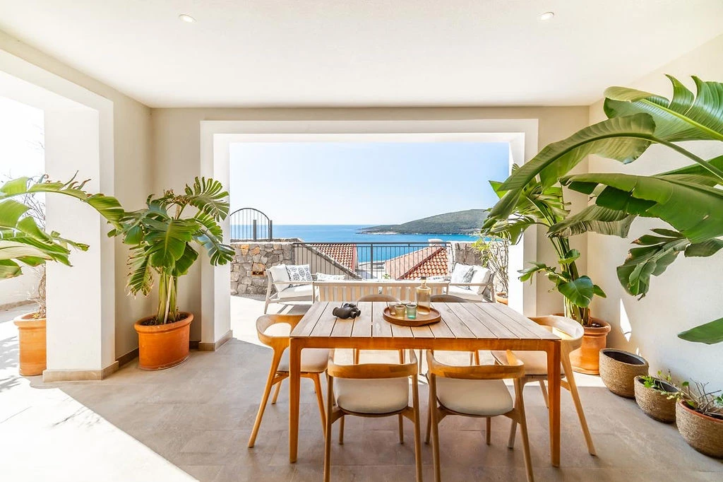 Luxury Apartment in Luštica Bay – Marina Village, Iris Residences