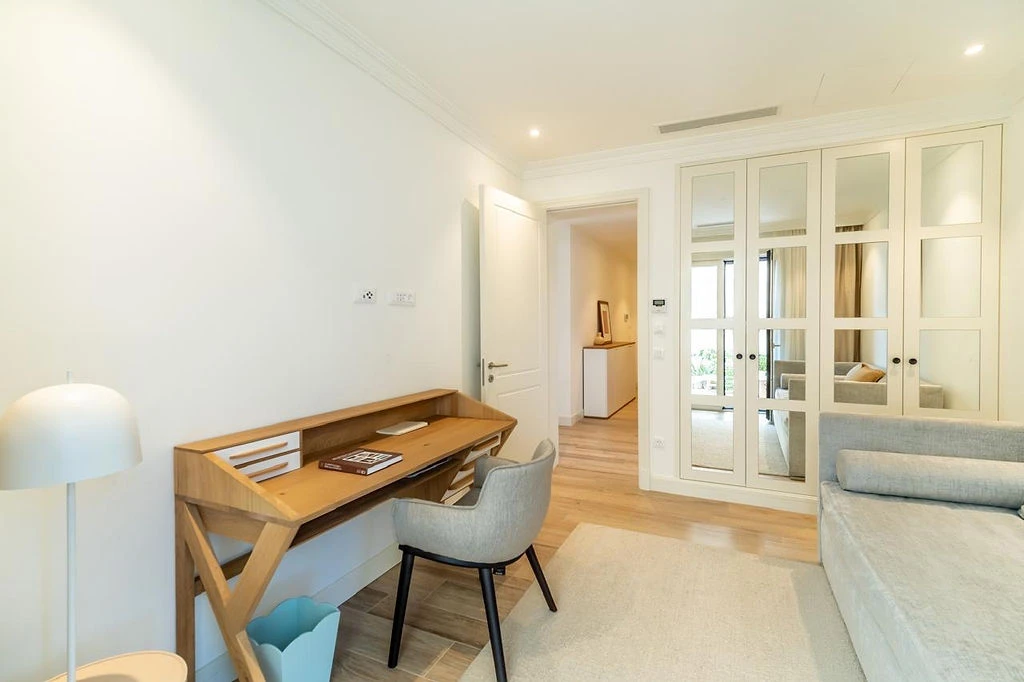 Luxury Apartment in Luštica Bay – Marina Village, Iris Residences