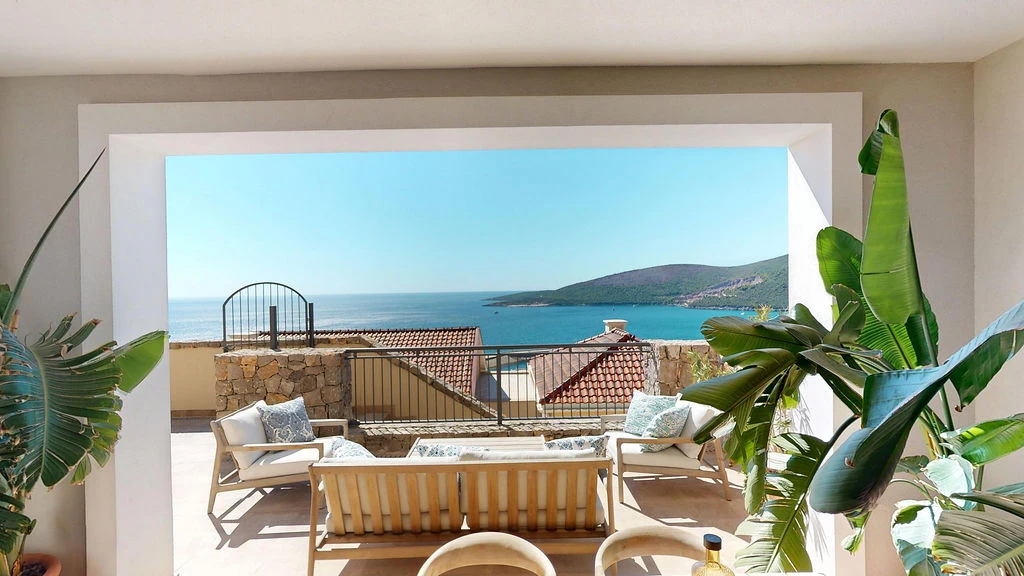 Luxury Apartment in Luštica Bay – Marina Village, Iris Residences