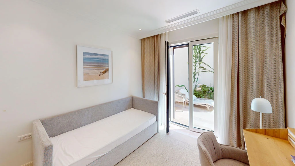 Luxury Apartment in Luštica Bay – Marina Village, Iris Residences