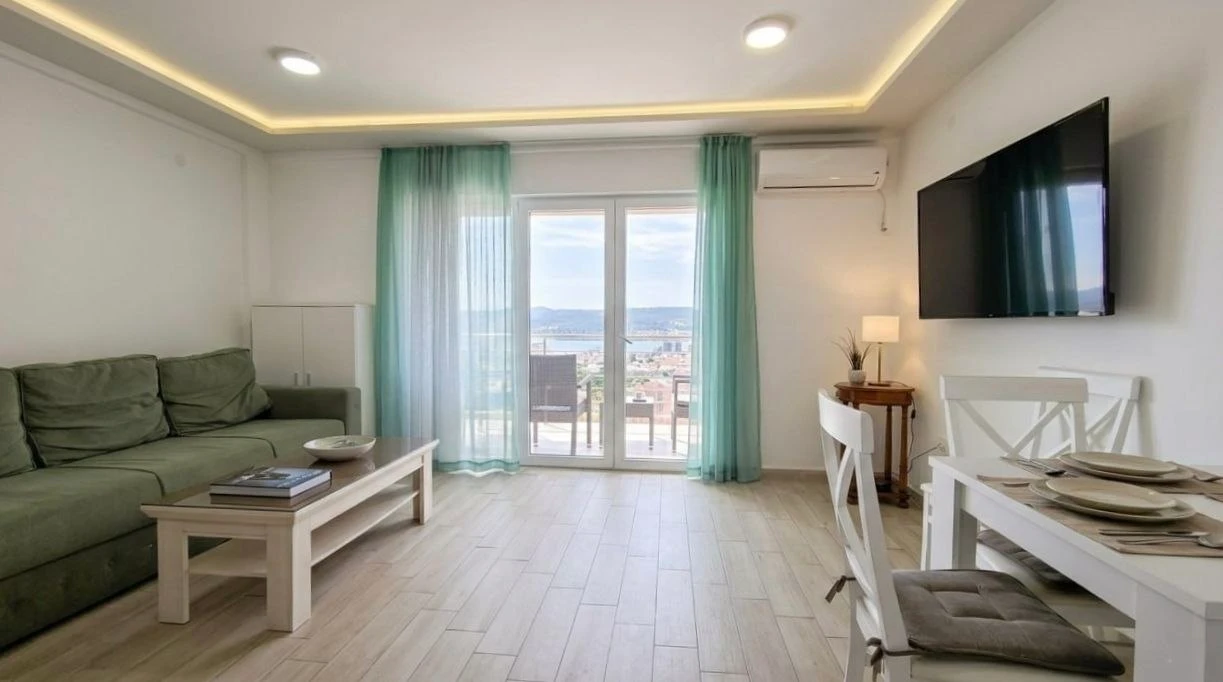Charming 1-Bedroom Apartment with Sea View in Tivat