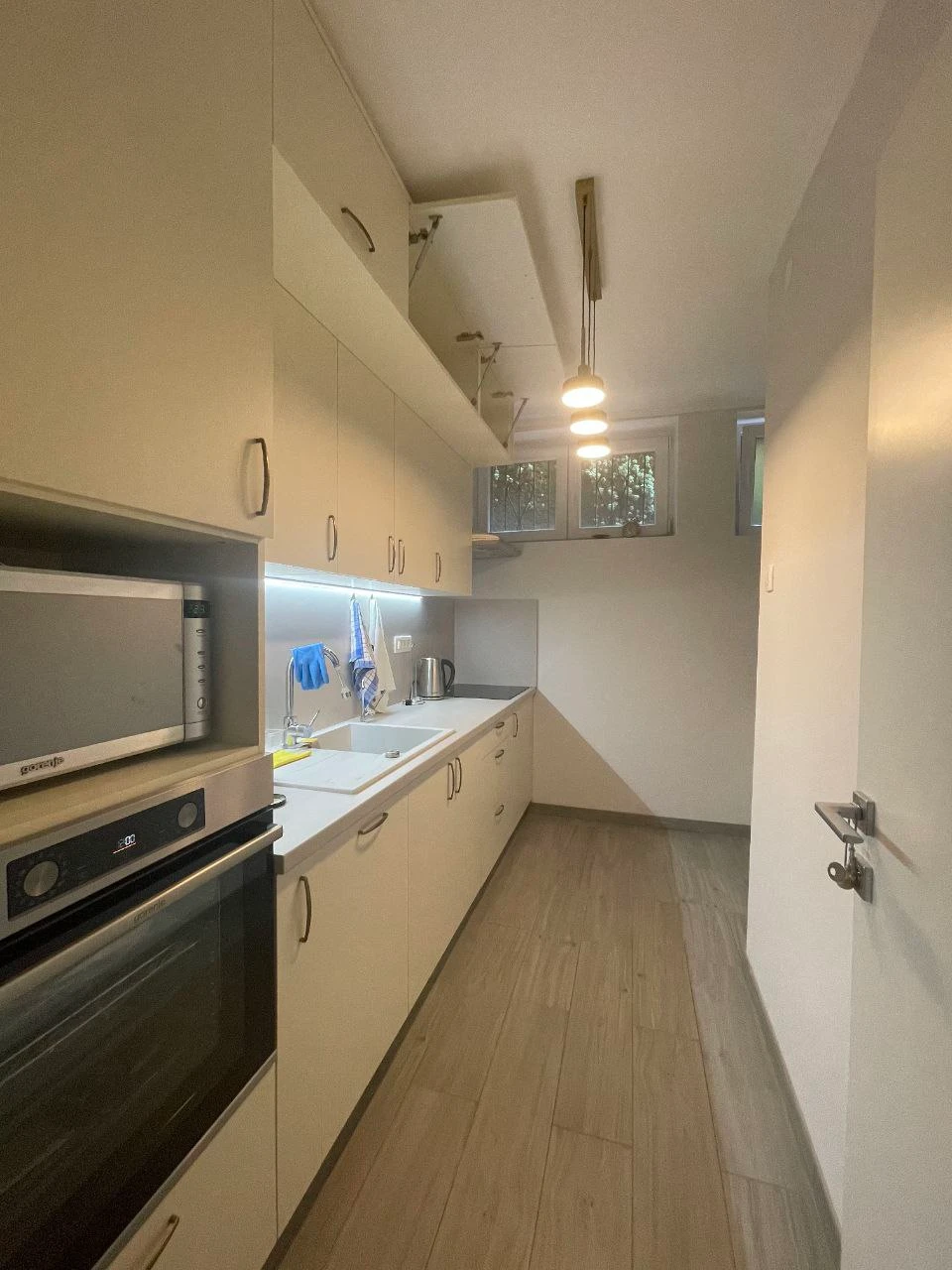 For Sale – Two-Bedroom Apartment, 56 m², Herceg Nov
