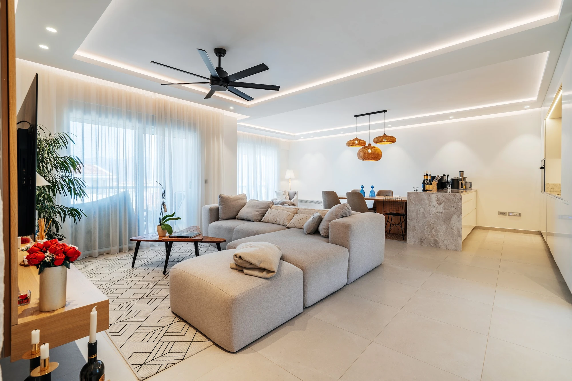 Spacious 2-bedroom apartment in the center of Tivat