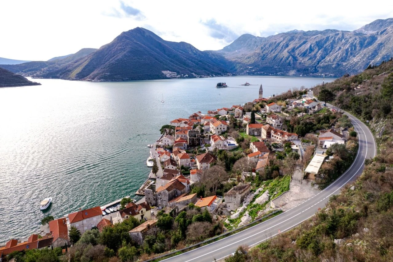 Unique 1,065 m² Plot in the Heart of the Bay of Kotor