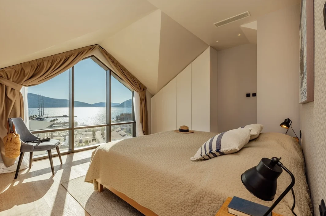 Duplex Penthouse with Panoramic Sea Views — Porto Montenegro