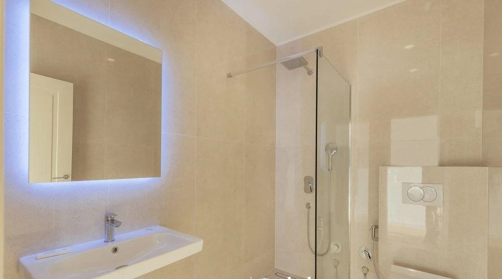 Duplex with Magnificent view if the Sea, Donja Lastva, Tivat