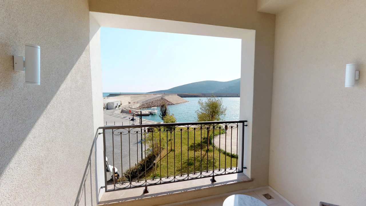 Apartment in The Chedi Luštica Bay — Investment with a Marina View