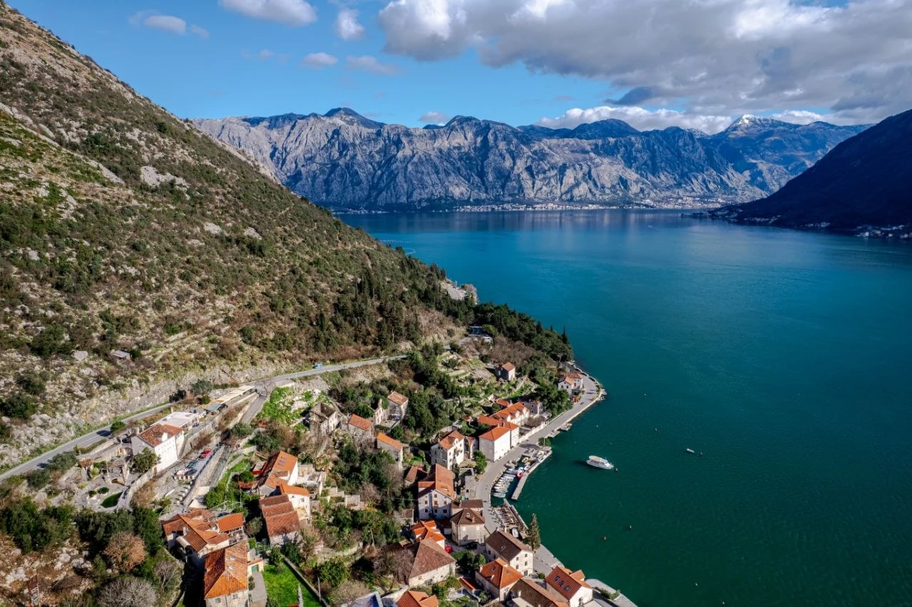 Unique 1,065 m² Plot in the Heart of the Bay of Kotor