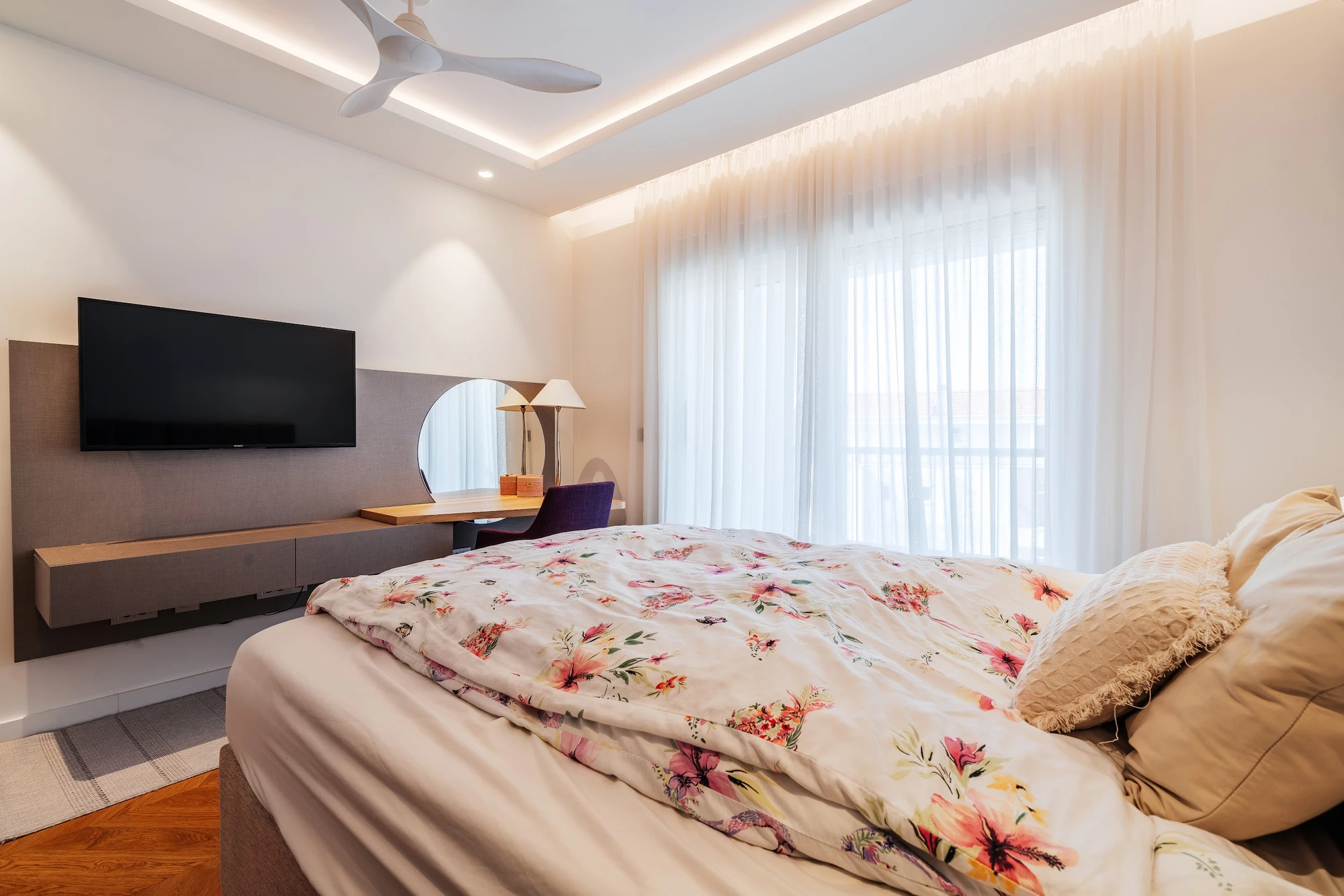 Spacious 2-bedroom apartment in the center of Tivat