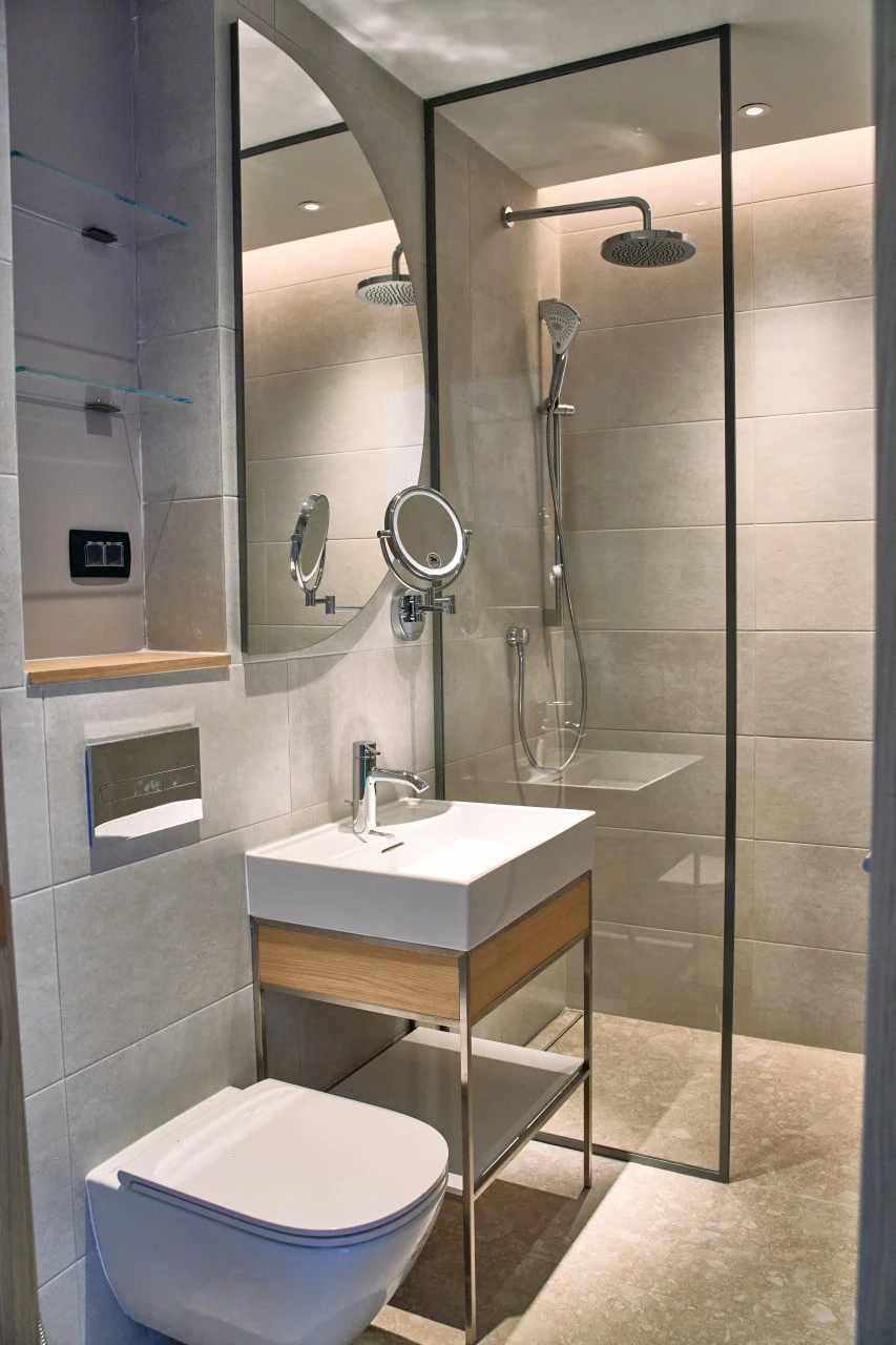 Modern Two-Bedroom Apartment in Heart of Tivat