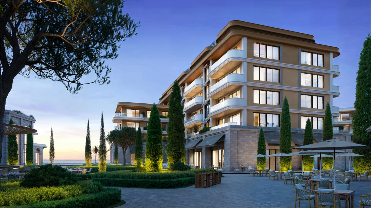 Investment in a 5-Star Resort on the First Coastline