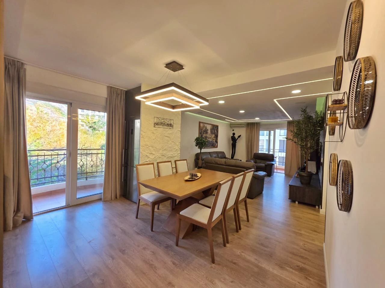 Spacious 3-Bedroom Apartment with Private Sauna in Bečići