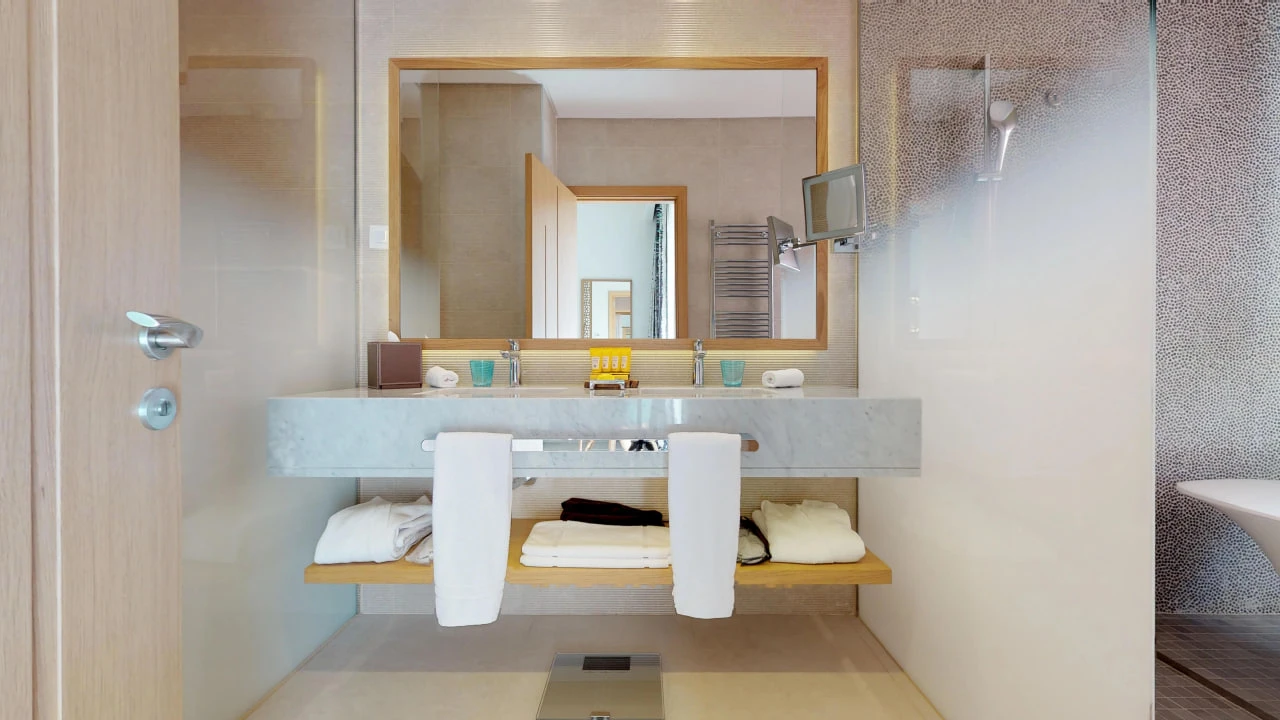 Apartment in The Chedi Luštica Bay — Investment with a Marina View