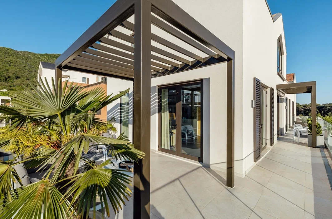 Duplex Penthouse with Panoramic Sea Views — Porto Montenegro