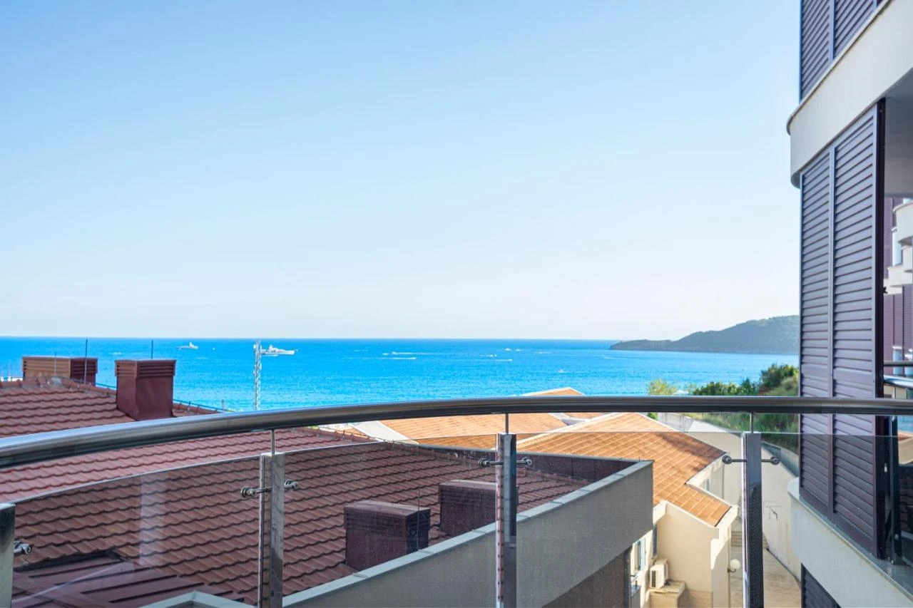 High-Quality Finished Apartments in Becici