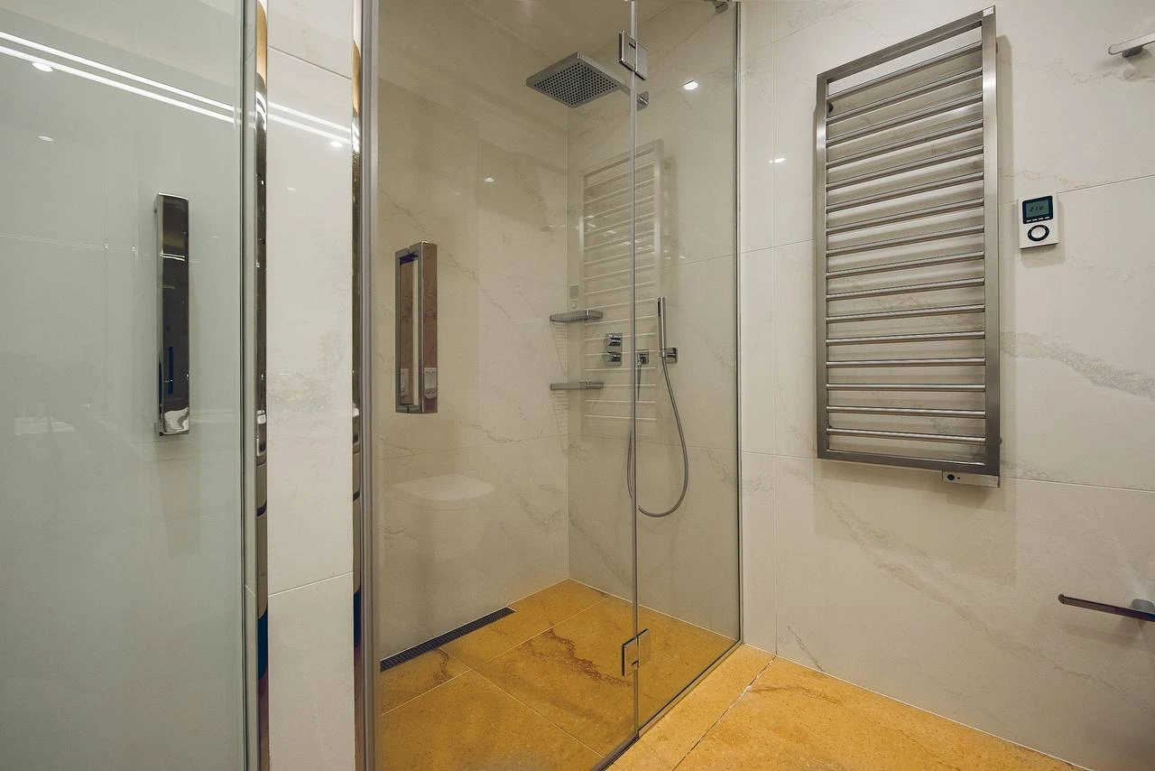 Luxury 198 m2 Waterfront Apartment in Dukley Gardens, Budva