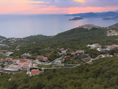 Land Plot for the Construction of an Elite Complex in Tudorovići, Budva