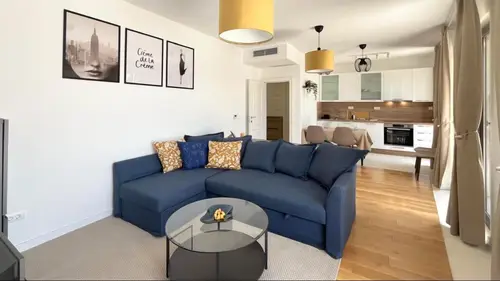 Exclusive Apartment with a Sprawling Terrace in Tivat, Tivat
