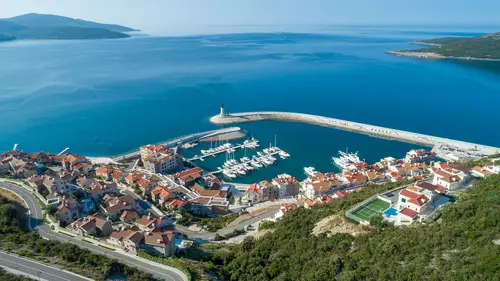 Luxurious 1-Bedroom Duplex in the Prestigious Marina Village (Luštica Bay), Tivat